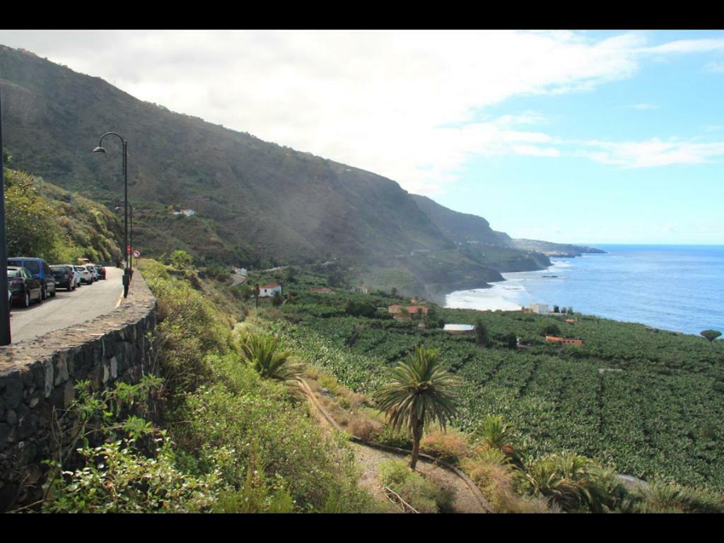 Villa In Protected Space In Front Of The Sea Лос Реалехос Екстериор снимка