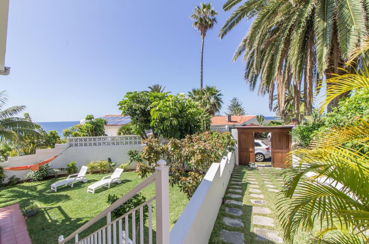 Villa In Protected Space In Front Of The Sea Лос Реалехос Екстериор снимка